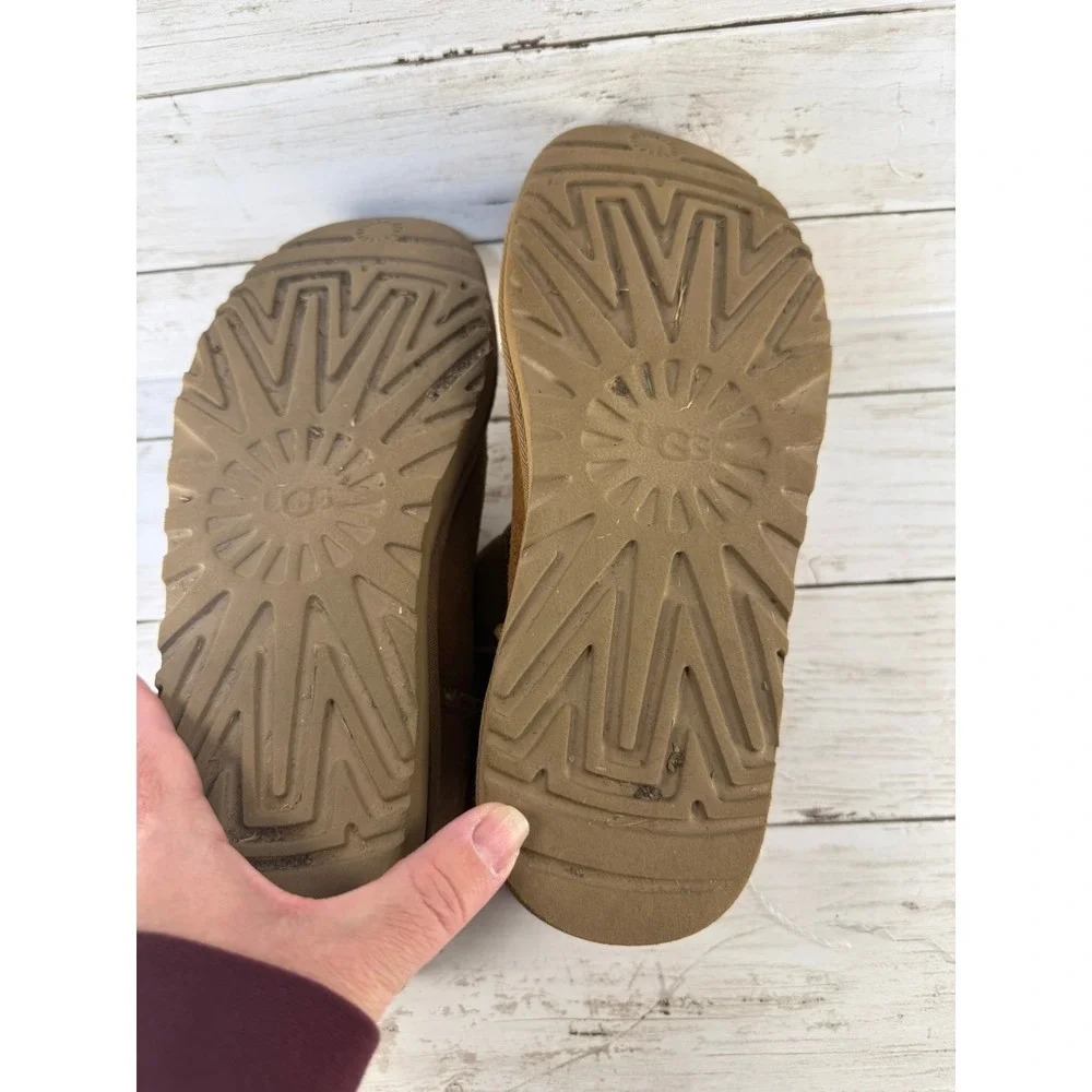 UGG Classic Ultra Mini Chestnut‎ Suede Sheepskin Ankle Boots Kids 1112109K